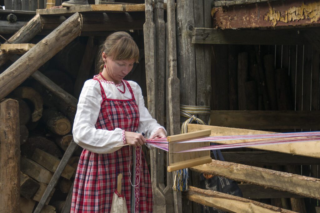 weaver pattern wooden joinery detail
